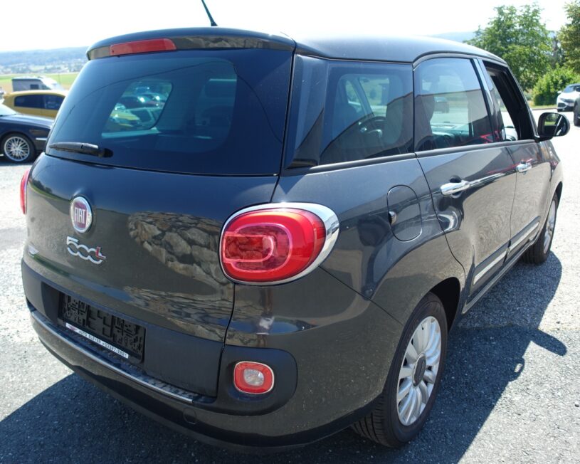 FIAT 500L voll