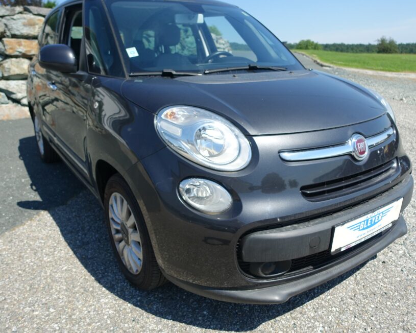 FIAT 500L voll