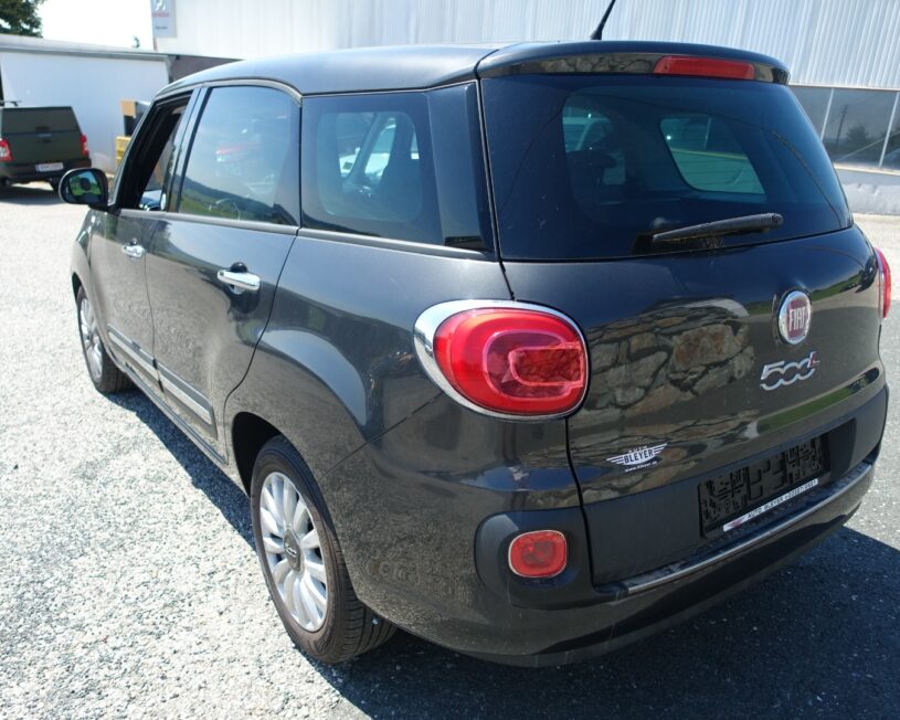 FIAT 500L voll