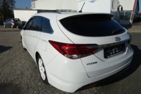 HYUNDAI i40 Kombi Style 1,7 CRDi Start/Stopp