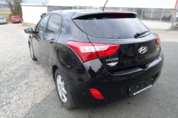 HYUNDAI i30 – 5 Europe Plus UpGrade 1,4 CVVT 102s voll