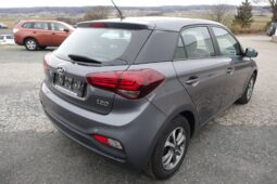 HYUNDAI i20     Run voll