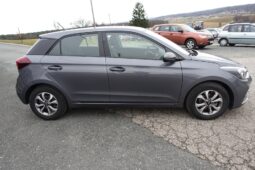 HYUNDAI i20     Run voll